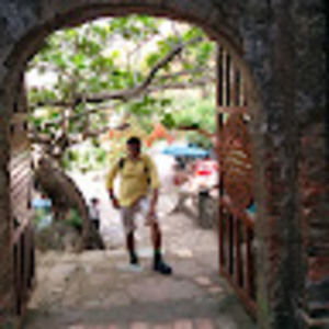 Meet your Posher, Yen